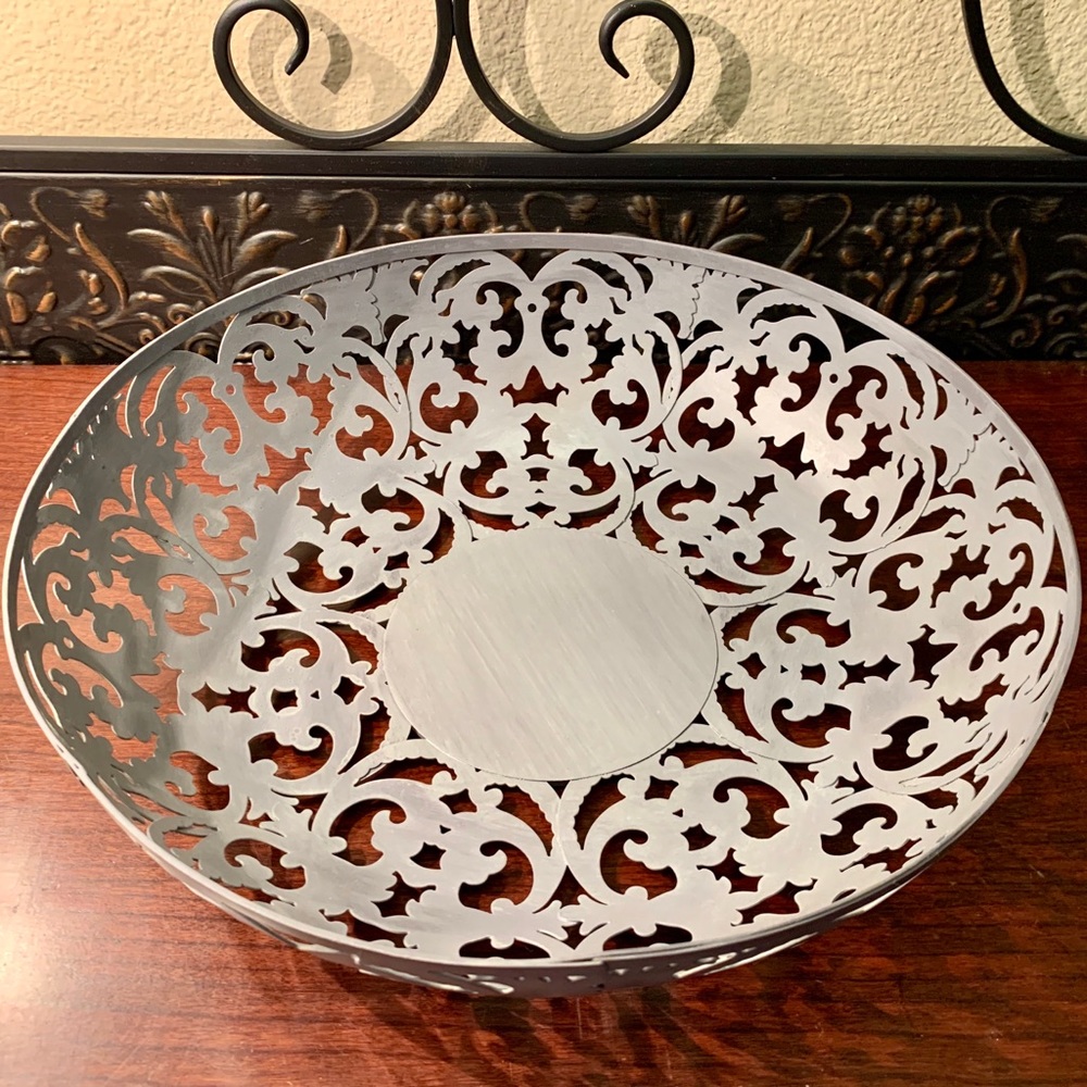Damask Patterned Cut-Out Metal Bowl Centerpiece